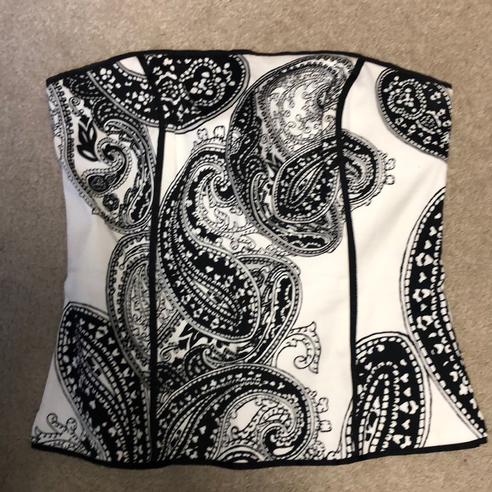 White House Black Market top